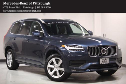 2020 Volvo XC90 T6 Momentum