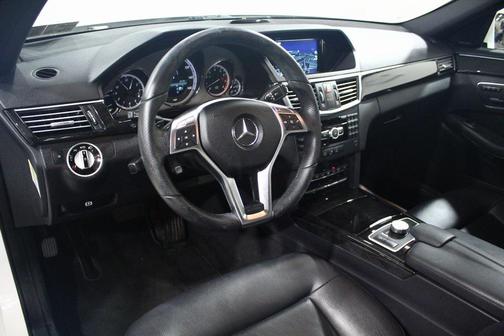 2013 Mercedes-Benz E-Class 4MATIC