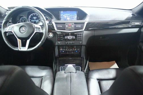 2013 Mercedes-Benz E-Class 4MATIC