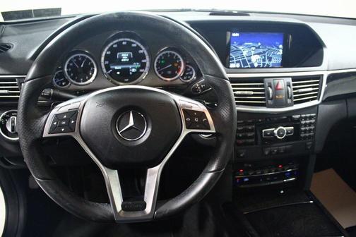 2013 Mercedes-Benz E-Class 4MATIC
