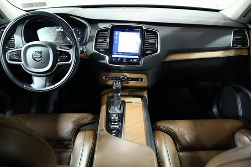 2018 Volvo XC90 T6 Inscription