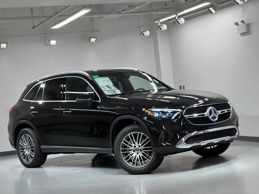 2026 Mercedes-Benz GLC 300 4MATIC