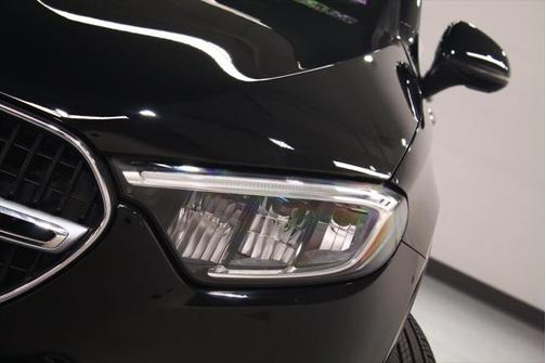 2024 Mercedes-Benz GLC 300 4MATIC