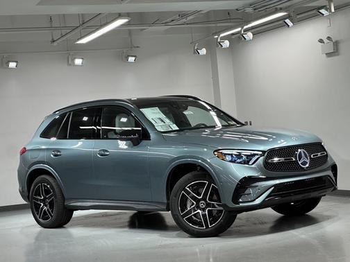 2026 Mercedes-Benz GLC 300 4MATIC