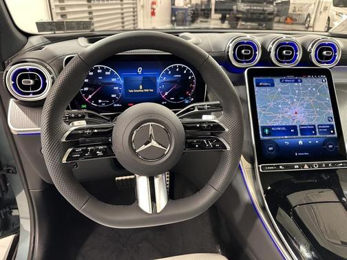 2026 Mercedes-Benz GLC 300 4MATIC
