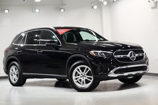 2025 Mercedes-Benz GLC 300 4MATIC