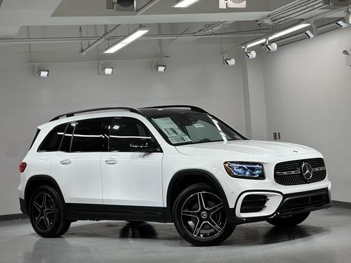 2026 Mercedes-Benz GLB 250 4MATIC