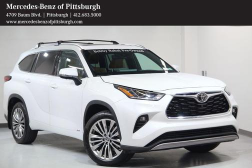 Wind Chill Pearl 2025 Toyota Highlander Hybrid Platinum
