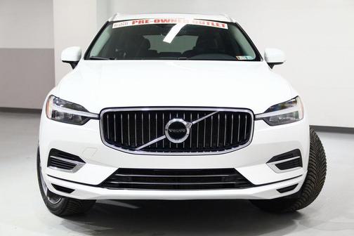 2021 Volvo XC60 Recharge Plug-In Hybrid T8 Inscription Expression