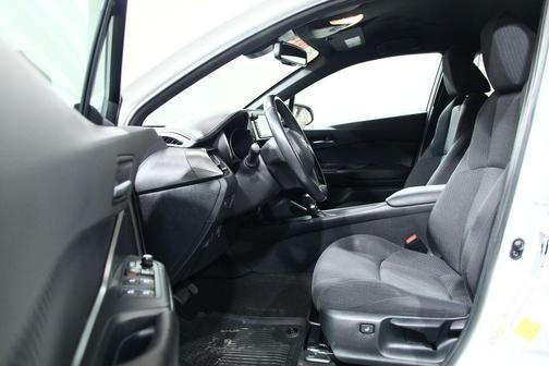 2018 Toyota C-HR XLE Premium