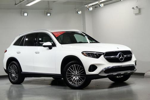 2025 Mercedes-Benz GLC 300 4MATIC