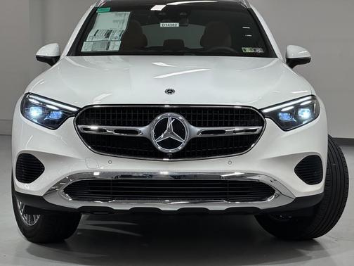 2026 Mercedes-Benz GLC 300 4MATIC