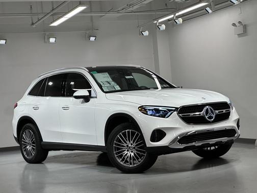 2026 Mercedes-Benz GLC 300 4MATIC