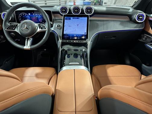 2026 Mercedes-Benz GLC 300 4MATIC