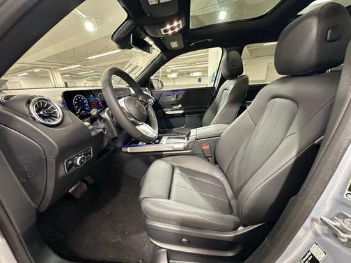2026 Mercedes-Benz GLB 250 4MATIC