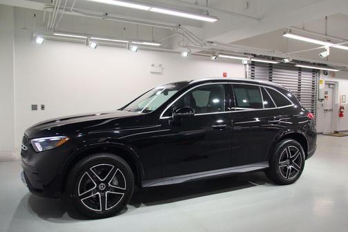 Black 2026 Mercedes-Benz GLC 300 4MATIC