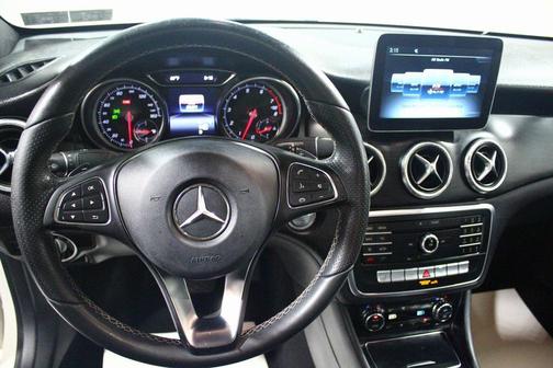 2018 Mercedes-Benz CLA 250 4MATIC