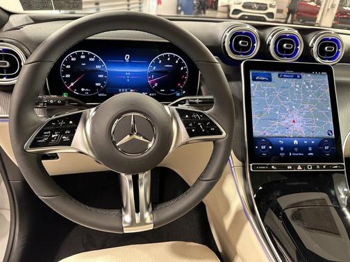 2026 Mercedes-Benz GLC 300 4MATIC