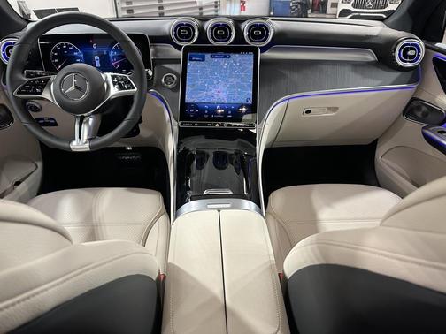 2026 Mercedes-Benz GLC 300 4MATIC