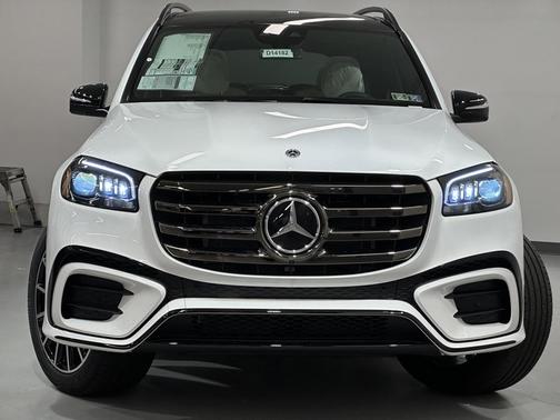 2025 Mercedes-Benz GLS 580 4MATIC