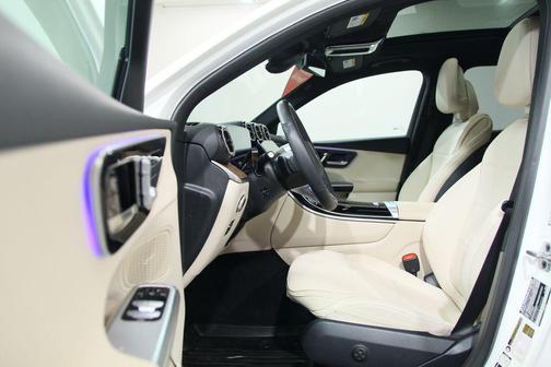Polar White 2026 Mercedes-Benz GLC 300 4MATIC