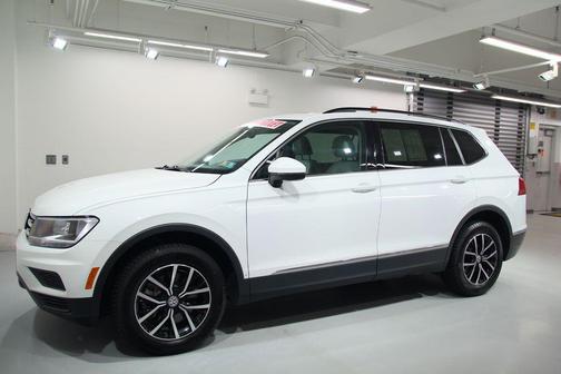 Pure White 2021 Volkswagen Tiguan 2.0T SE 4MOTION