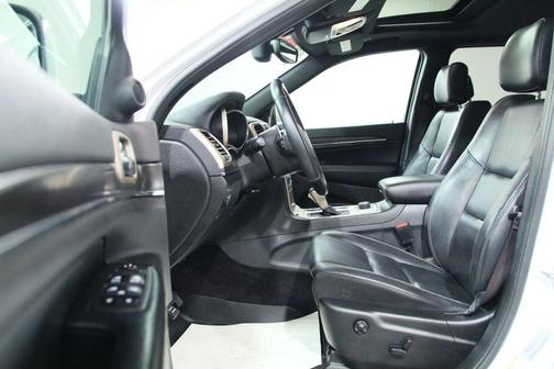 Bright White Clearcoat 2017 Jeep Grand Cherokee Limited