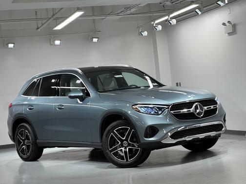 2026 Mercedes-Benz GLC 300 4MATIC