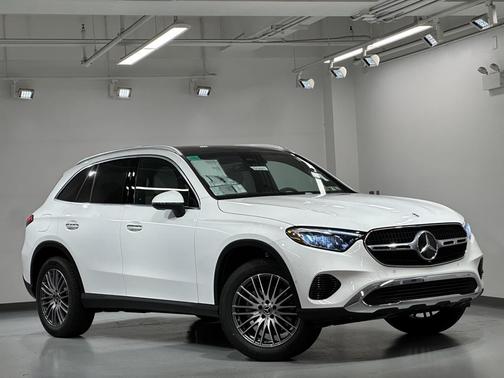 2026 Mercedes-Benz GLC 300 4MATIC