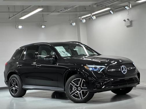 2026 Mercedes-Benz GLC 300 4MATIC