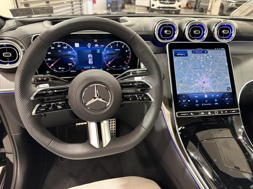2026 Mercedes-Benz GLC 300 4MATIC