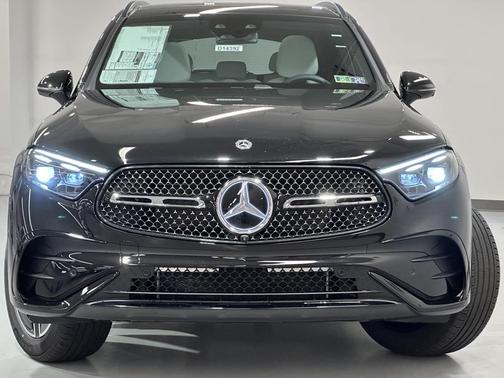 2026 Mercedes-Benz GLC 300 4MATIC