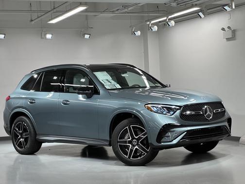 2026 Mercedes-Benz GLC 300 4MATIC