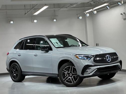 2026 Mercedes-Benz GLC 300 4MATIC