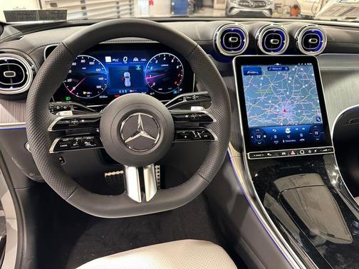 2026 Mercedes-Benz GLC 300 4MATIC