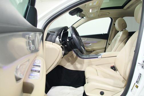 Polar White 2023 Mercedes-Benz GLC 300 4MATIC Coupe