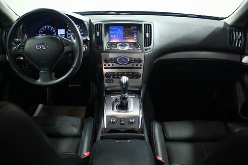 2010 INFINITI G37x Base