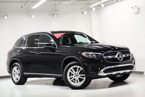 2025 Mercedes-Benz GLC 300 4MATIC