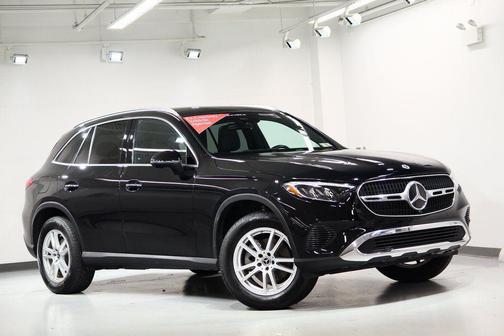 2025 Mercedes-Benz GLC 300 4MATIC