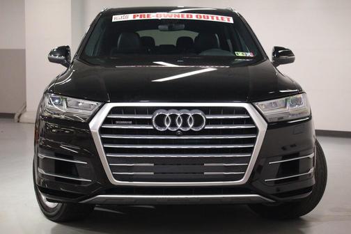 2019 Audi Q7 55 Premium Plus