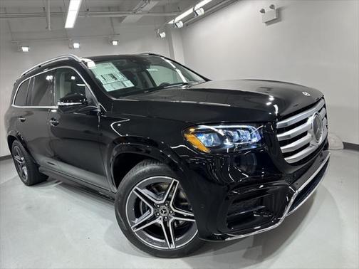 2025 Mercedes-Benz GLS 450 4MATIC