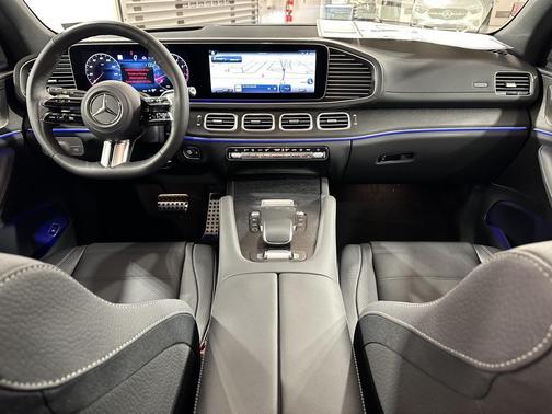 2026 Mercedes-Benz GLS 450 4MATIC