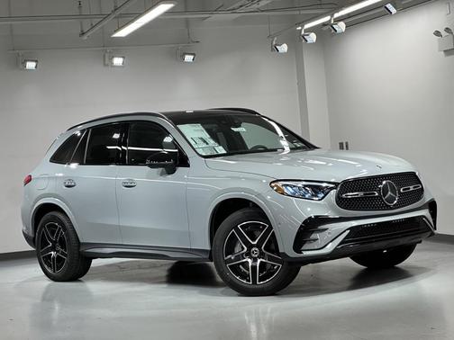 2026 Mercedes-Benz GLC 300 4MATIC