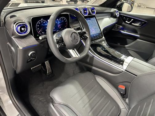 2026 Mercedes-Benz GLC 300 4MATIC