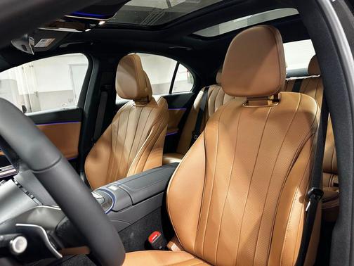 Obsidian Black 2026 Mercedes-Benz E-Class 4MATIC