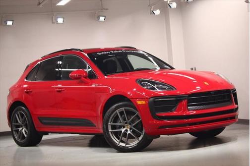 2022 Porsche Macan Base