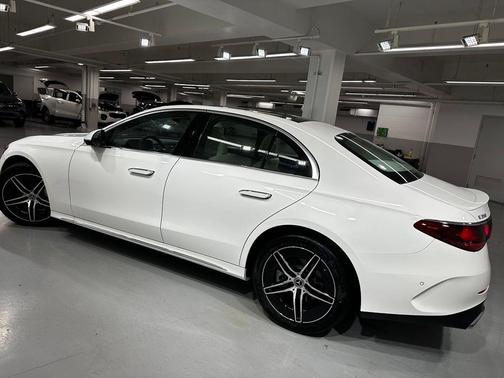 Polar White 2026 Mercedes-Benz E-Class E 350