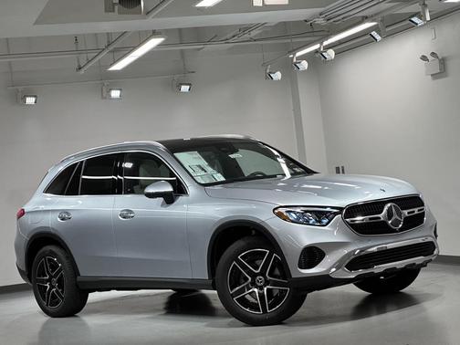 2026 Mercedes-Benz GLC 300 4MATIC