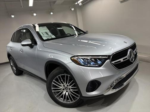 2025 Mercedes-Benz GLC 300 4MATIC