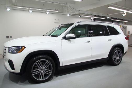 2025 Mercedes-Benz GLS 450 4MATIC